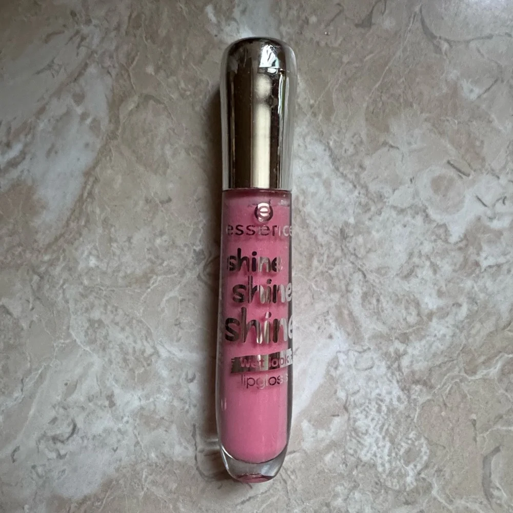 Essence Shine Shine Shine Wet Look Lip Gloss Think Pink New in Package